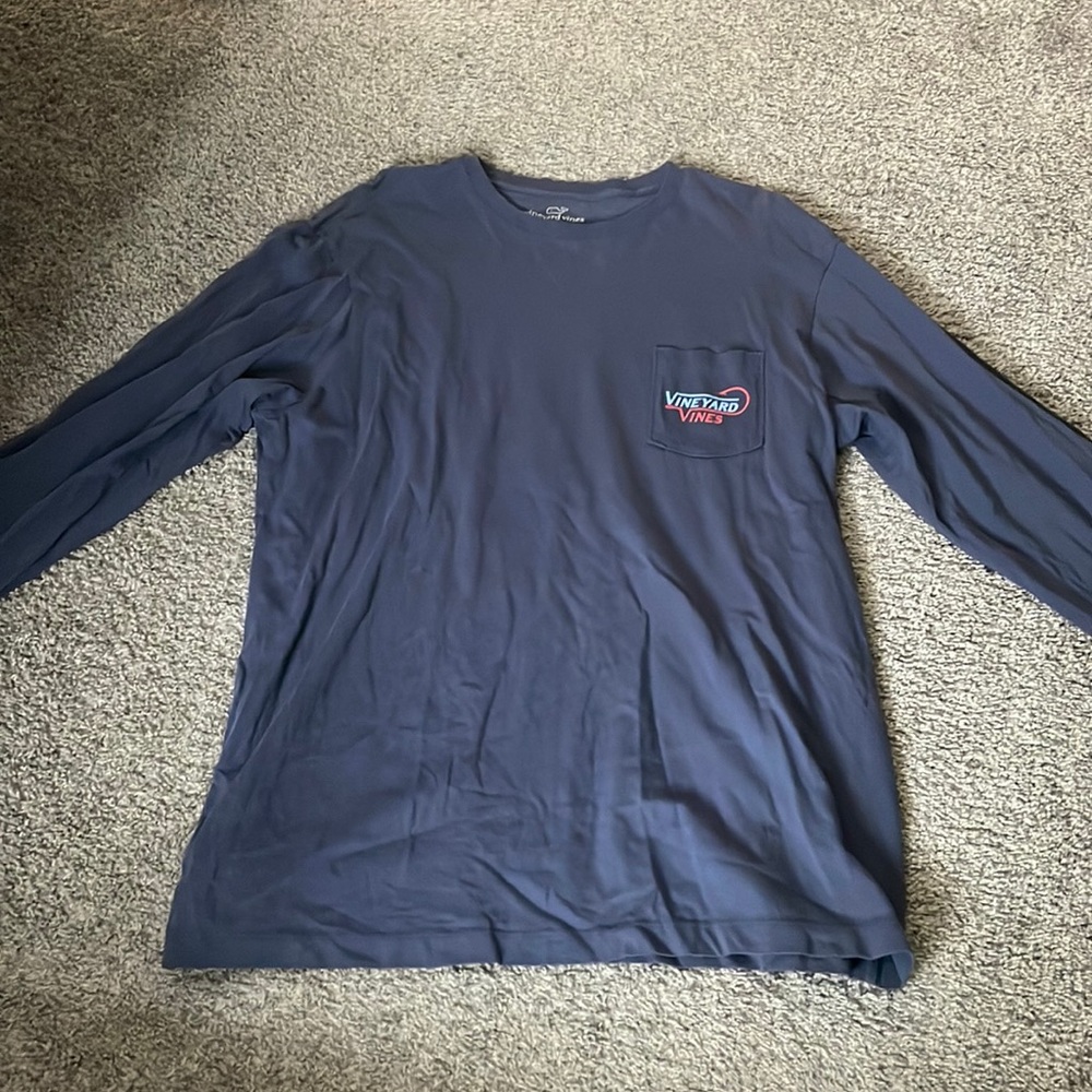Vineyard Vines long sleeve L shirt